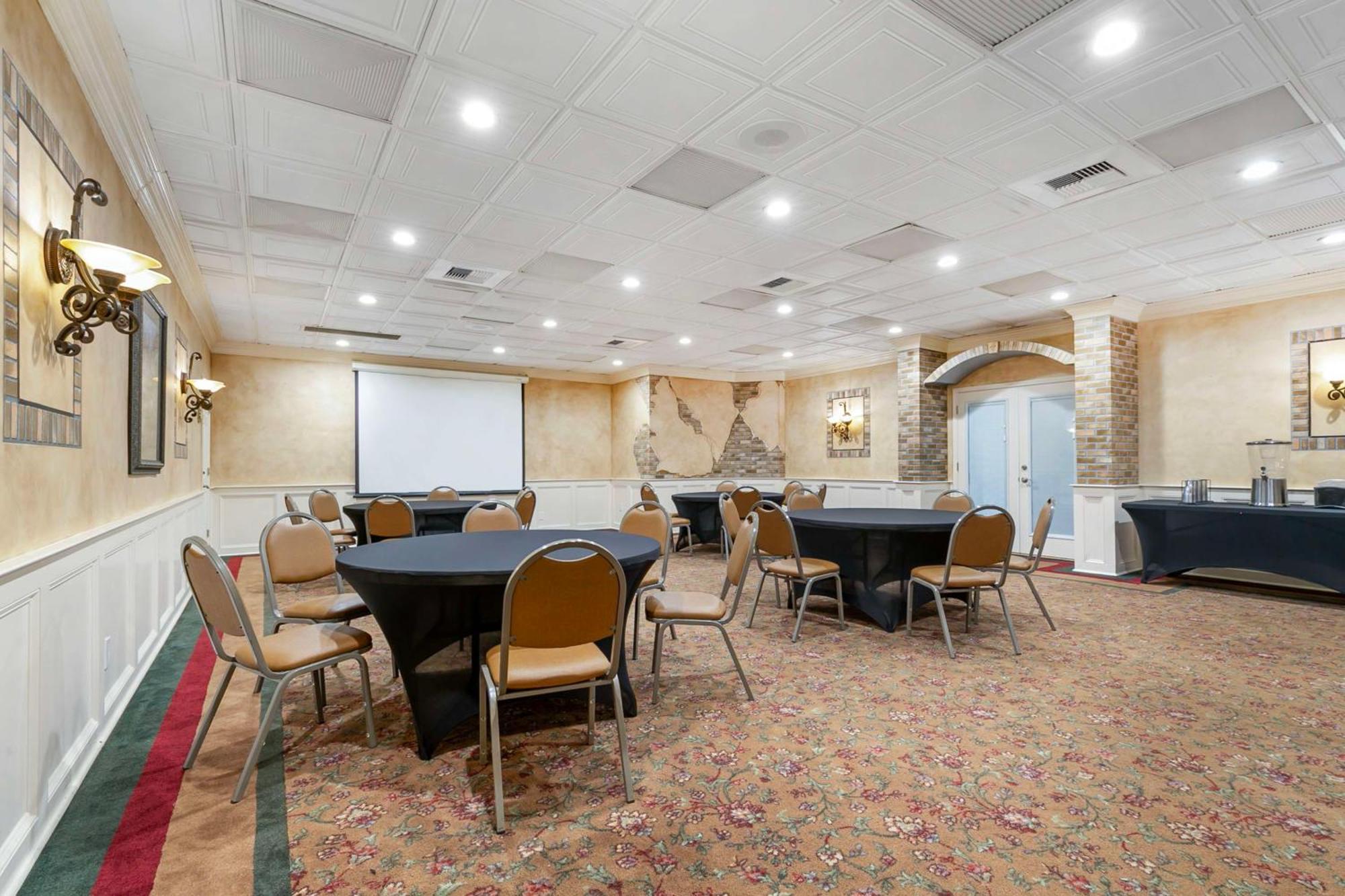 הרווי Best Western Plus Westbank מראה חיצוני תמונה