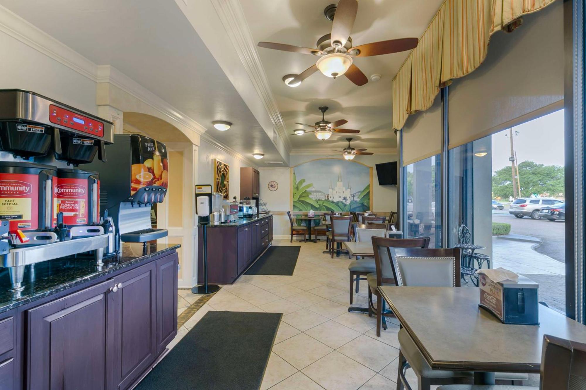 הרווי Best Western Plus Westbank מראה חיצוני תמונה